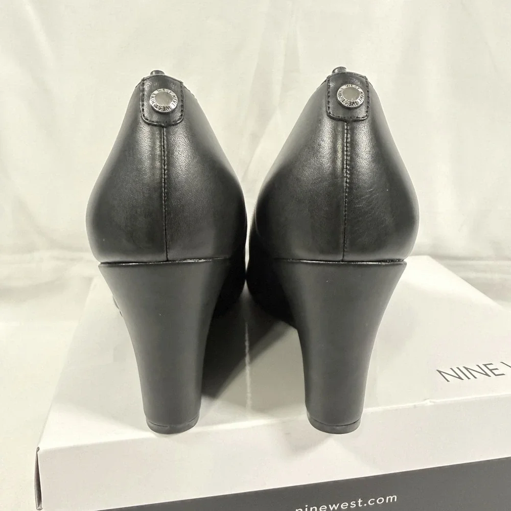 Nine West WNCAL9X9 Wedge Pump Women 11 Black Leather Pointed Toe Professional